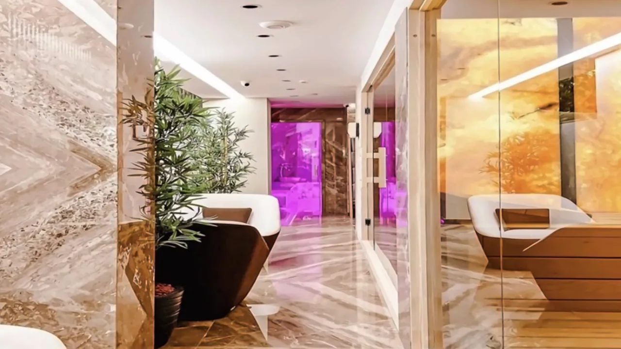 Relaxing Aromatherapy Massage