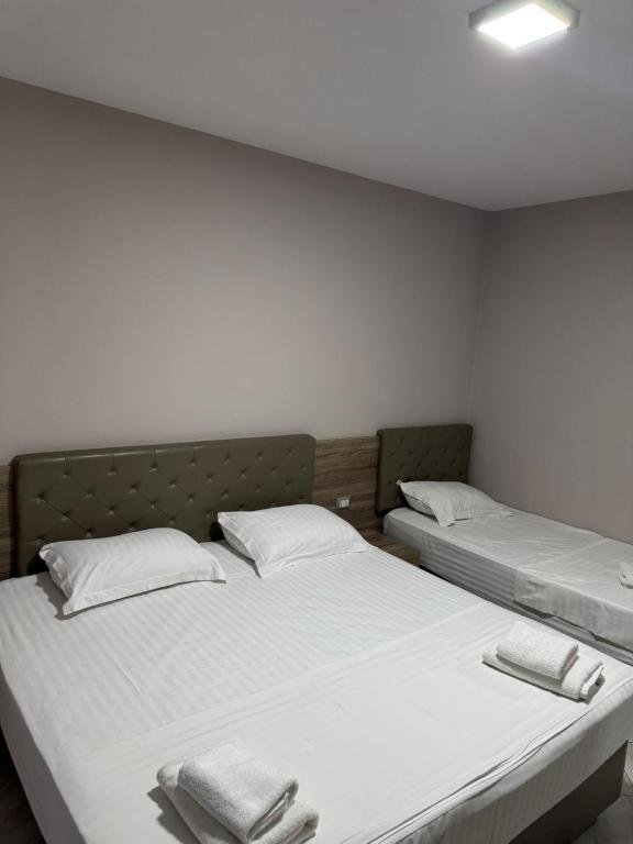 Dhom├½ Promo (1/3) - Bonita Dolce Vita Hotel in Golem, Albania