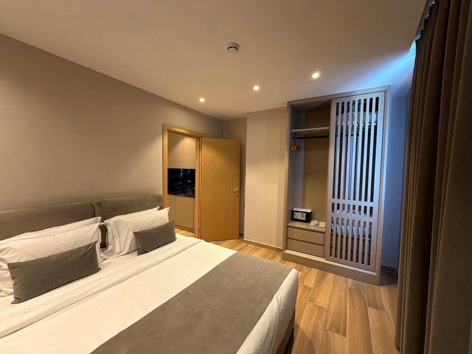 Dhom├½ Presidenciale (1/4) - Bonita Luxury Resort & Spa in Golem, Albania